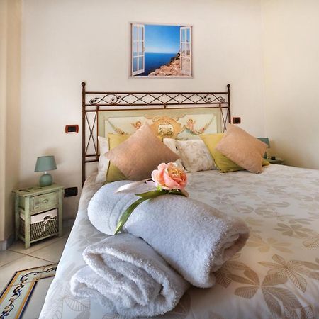 La Finestra Sul Mare Bed & Breakfast Ischia Exterior photo